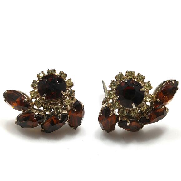Vintage Topaz Rhinestone Clip Earrings, Gold Plated, 1950s Vintage Jewelry - Picture 4 of 10